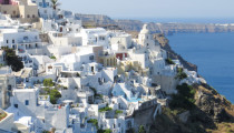 Hiking along the Caldera in Santorini