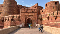 Agra Fort: History, Culture & Mughal Architecture in India